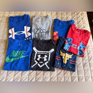 Lot of 7 Kids T-Shirt size young small and small